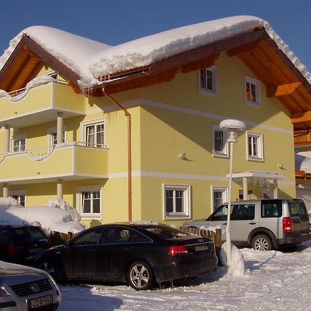 Haus Heigl Apartamento Sankt Johann im Pongau Exterior foto