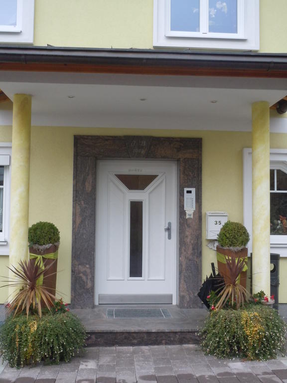 Haus Heigl Apartamento Sankt Johann im Pongau Exterior foto