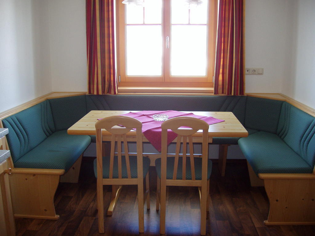 Haus Heigl Apartamento Sankt Johann im Pongau Quarto foto